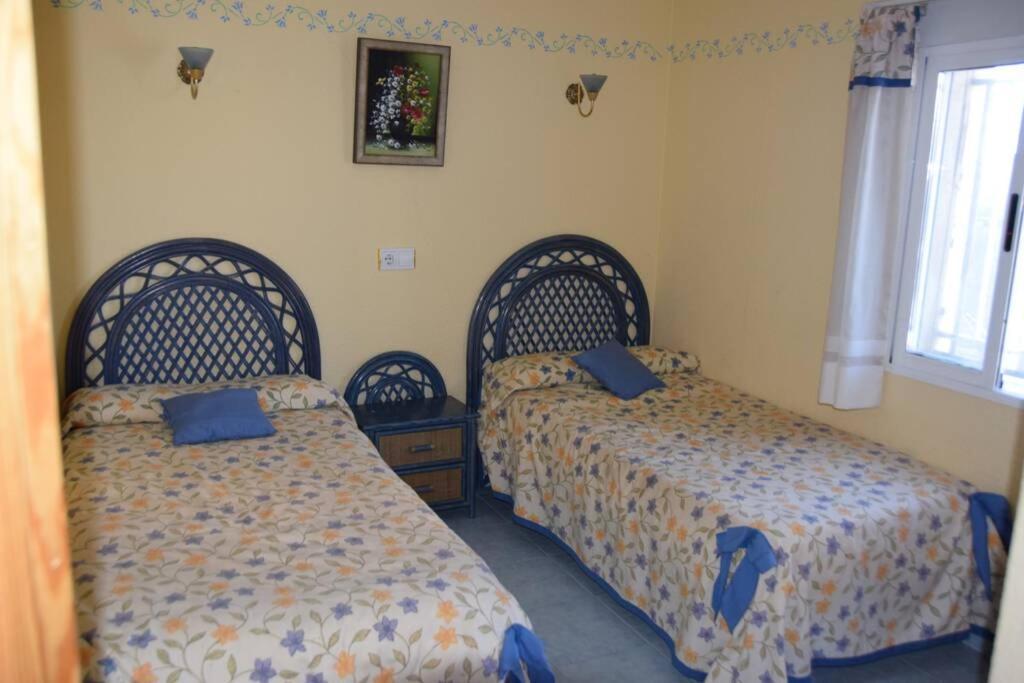 Apartamento En El Paseo Maritimo De Benidorm Luaran gambar
